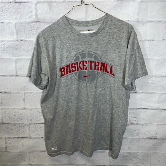 Nike Basketball Tshirt